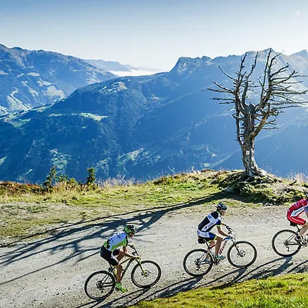 בית נופש In Near Spieljochbahn פוגן