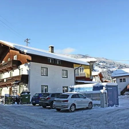 In Near Spieljochbahn בית נופש *